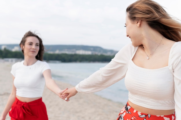 Wie Kriege Ich Eine Freundin? Praktische Tipps, um neue Menschen kennenzulernen und eine Beziehung aufzubauen